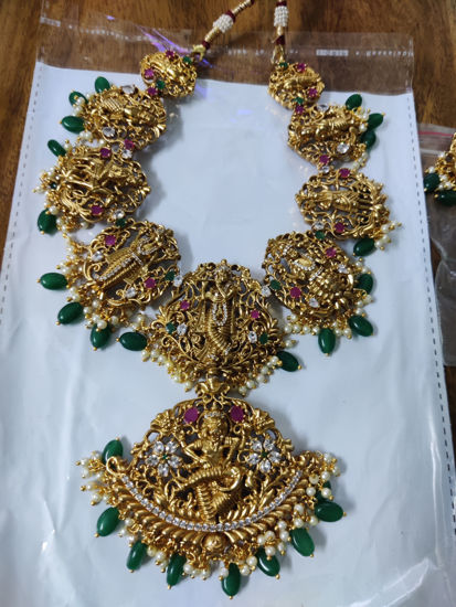 Picture of Dasavatharam Temple jewellery Set