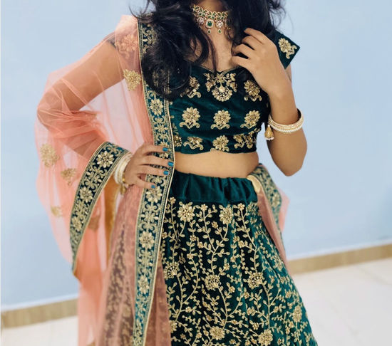 Picture of Beautiful lehenga in green color with contrast dupatta