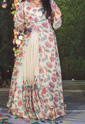 Picture of Beautiful Floral Lehenga with overcoat