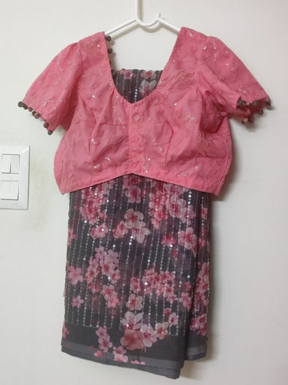 Picture of Floral sequence saree