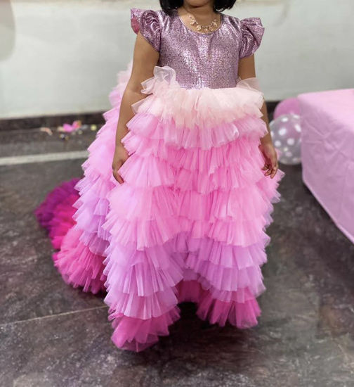 Picture of A birthday gown in Unicorn colors For 5-6Y