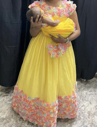 Picture of Yellow Mom and Daughter (1Y) Long Frocks