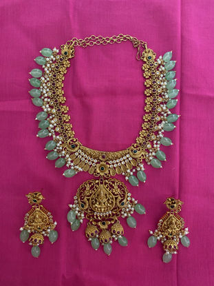 Picture of Lakshmi Haram with earrings