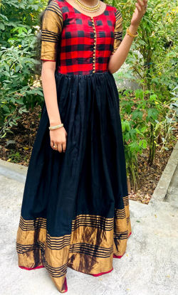 Picture of Black pattu frock