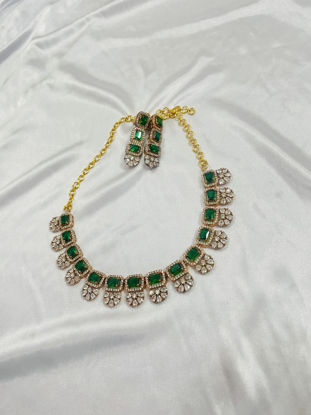 Picture of Beautiful emerald Cz neck set