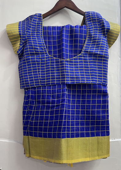 Picture of Blue checks saree