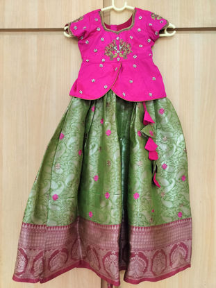 Picture of Banarasi lehenga For 2-4Y