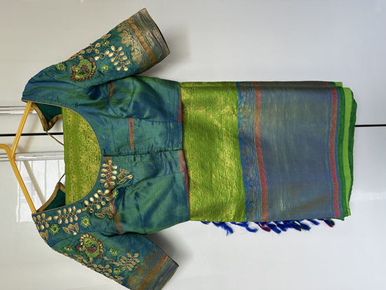 Picture of Green Gadwal Saree with gotapatti muggu work blouse