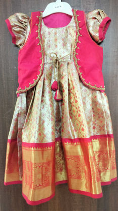 Picture of Pattu frock with multipurpose coat For 2-4Y