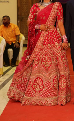 Picture of Pink bridal lehenga