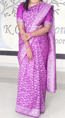 Picture of Pure banarasi saree with pattern blouse