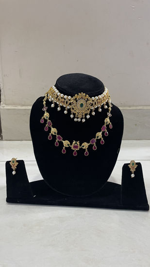 Picture of Choker and short neck piece combo