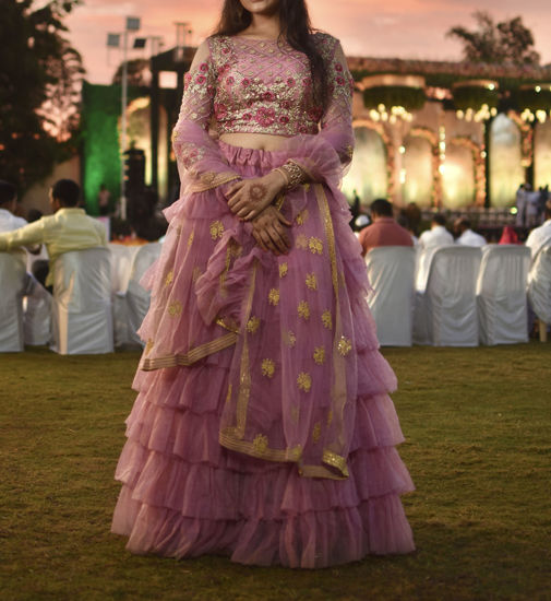Picture of Pink lehenga and blouse