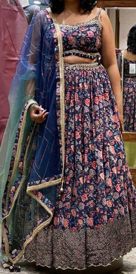 Picture of Navy blue lehenga
