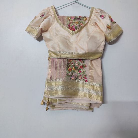 Picture of Soft pink tissue saree with floral embroidery