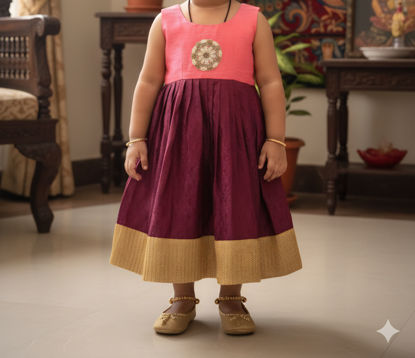 Picture of Banarasi resham weave gown For 2-4Y