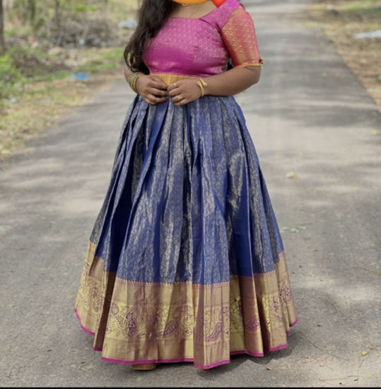 Picture of Semi pattu Lehanga