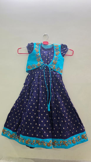 Picture of Gown with detachable maggam work coat For 2-3Y