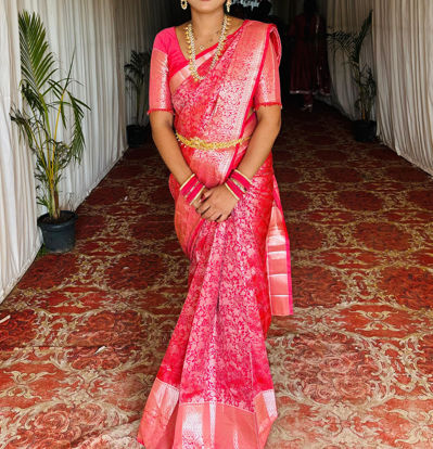 Picture of Traditional pattu saree