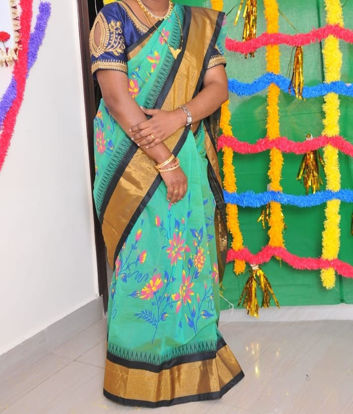 Picture of Hand brush paint saree