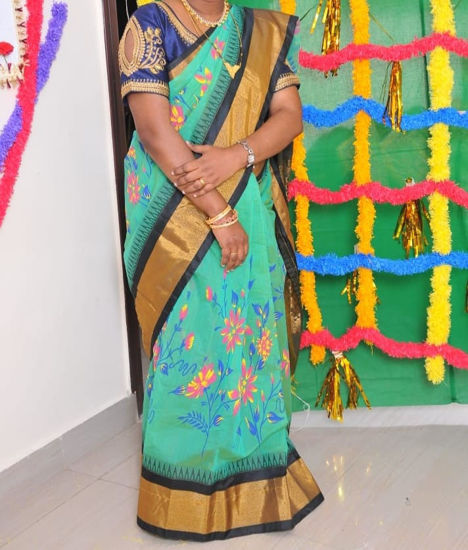 Picture of Hand brush paint saree