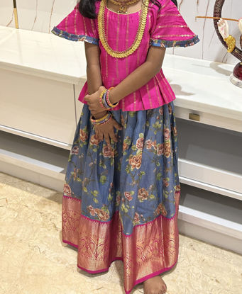 Picture of Designer kanchi lehanga For 7Y