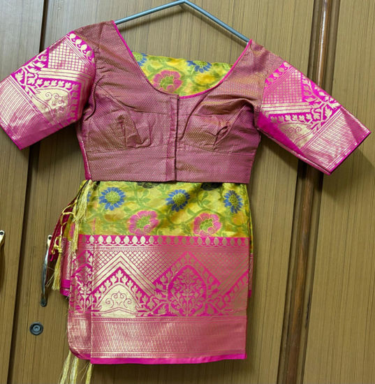 Picture of Pure Banarasi pattu saree