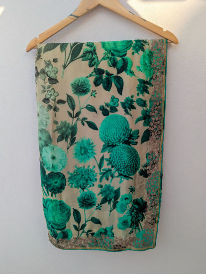 Picture of Designer Floral Silk Saree Set - Cream & Emerald Green