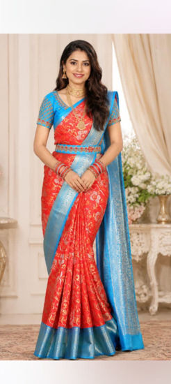 Picture of Red colour Kanchipuram saree