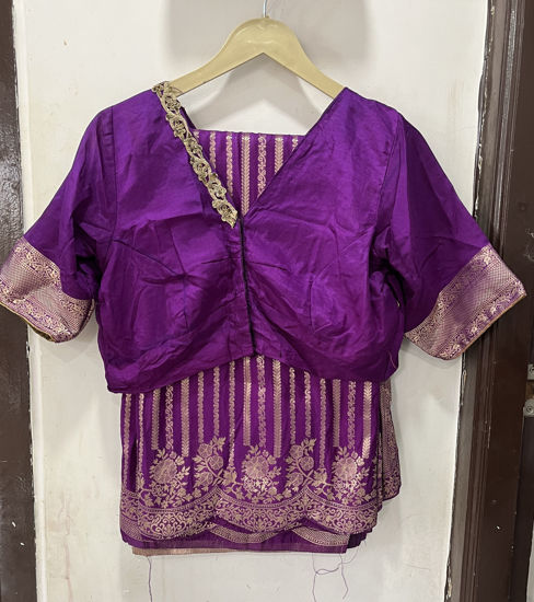 Picture of Purple Banarasi scallop saree with blouse