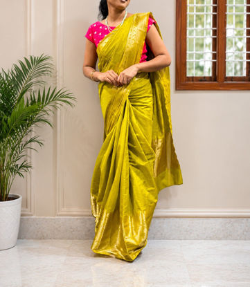 Picture of Silk saree with multi use blouse