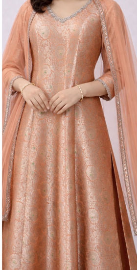 Picture of Pure banarasi kurta with organza dupatta
