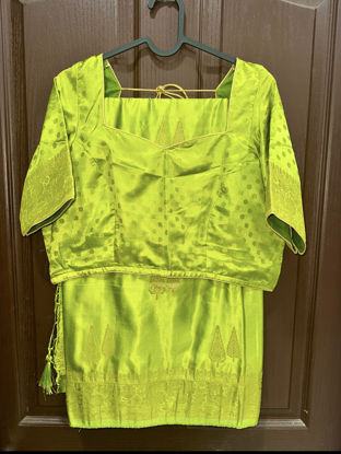 Picture of Satin mashru saree never worn