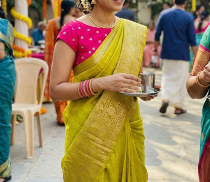 Picture of Silk saree with multi use blouse