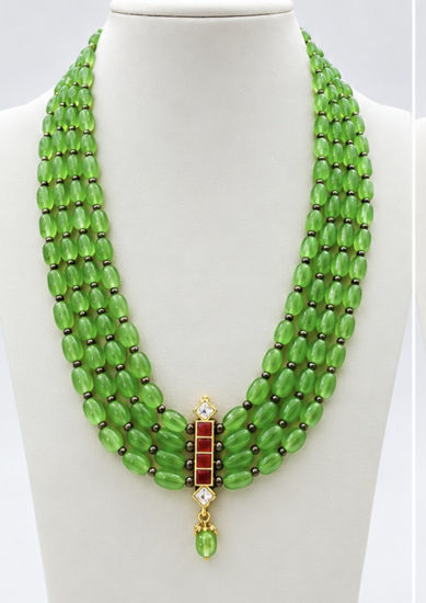 Picture of Natural green strawberry beads Necklace with jadav pendant