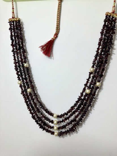 Picture of Natural garnet chiplet unique necklace with shell pearls
